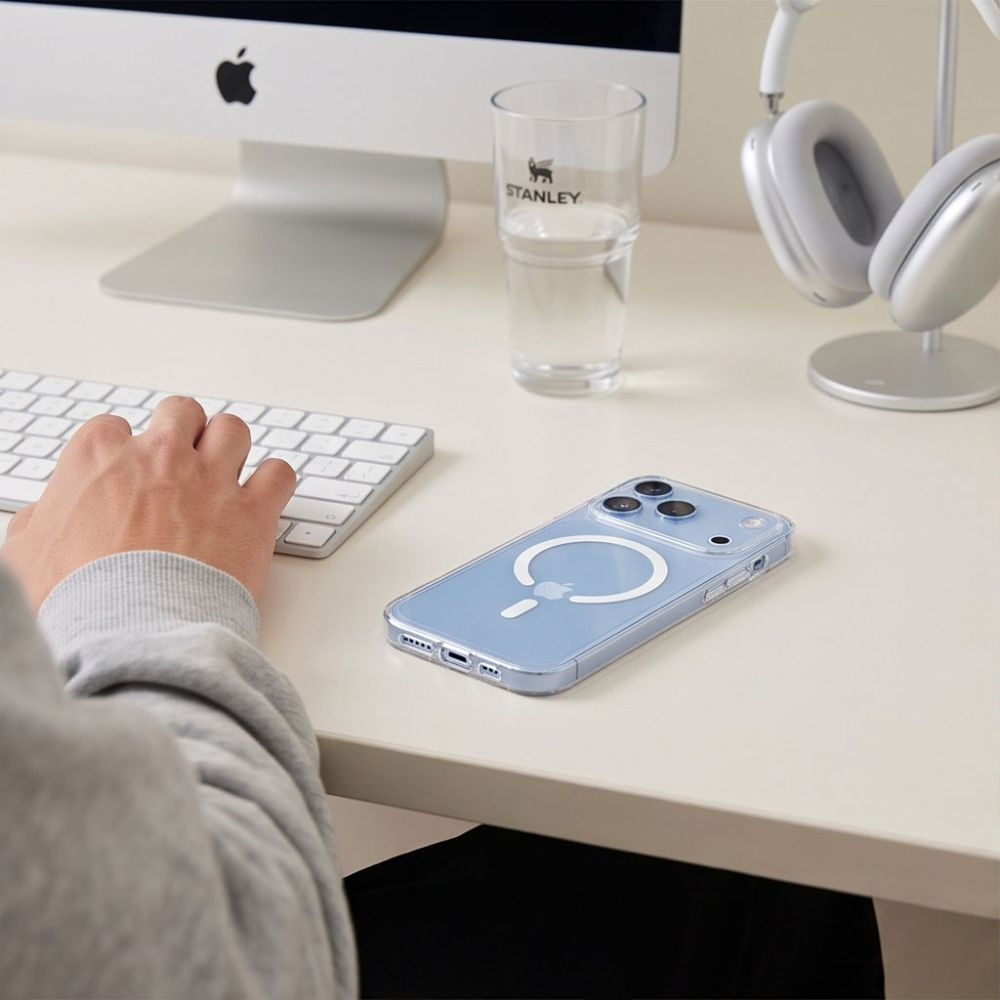 Husa MagSafe pentru Apple iPhone 18 Pro / 17 Pro, Tech-Protect, Flexair, Transparenta