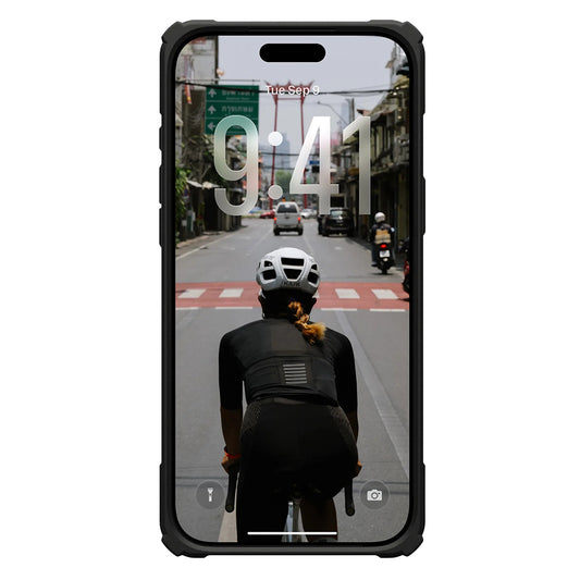 Husa MagSafe pentru Apple iPhone 17 Pro Max, Urban Armor Gear, Plasma XTE, Neagra Transparenta