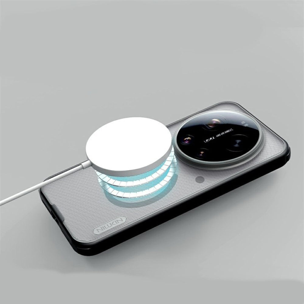 Husa MagSafe pentru Xiaomi 17 Ultra, Nillkin, Super Shield Pro, Neagra Transparenta Satinata
