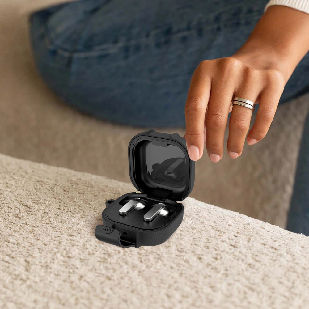 Husa Tech-Protect Slim Hook pentru Samsung Galaxy Buds4 / Buds4 Pro, Neagra