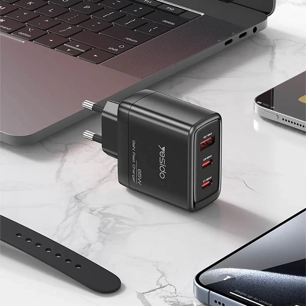 Incarcator Retea Cu Cablu USB-C Yesido YC144C, 65W, 3.25A, 1 x USB-A - 2 x USB-C, Negru