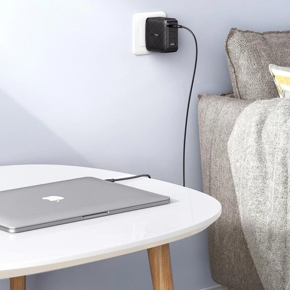 Incarcator Retea UGREEN CD104, 65W, 3A, 1 x USB-A - 3 x USB-C, Negru