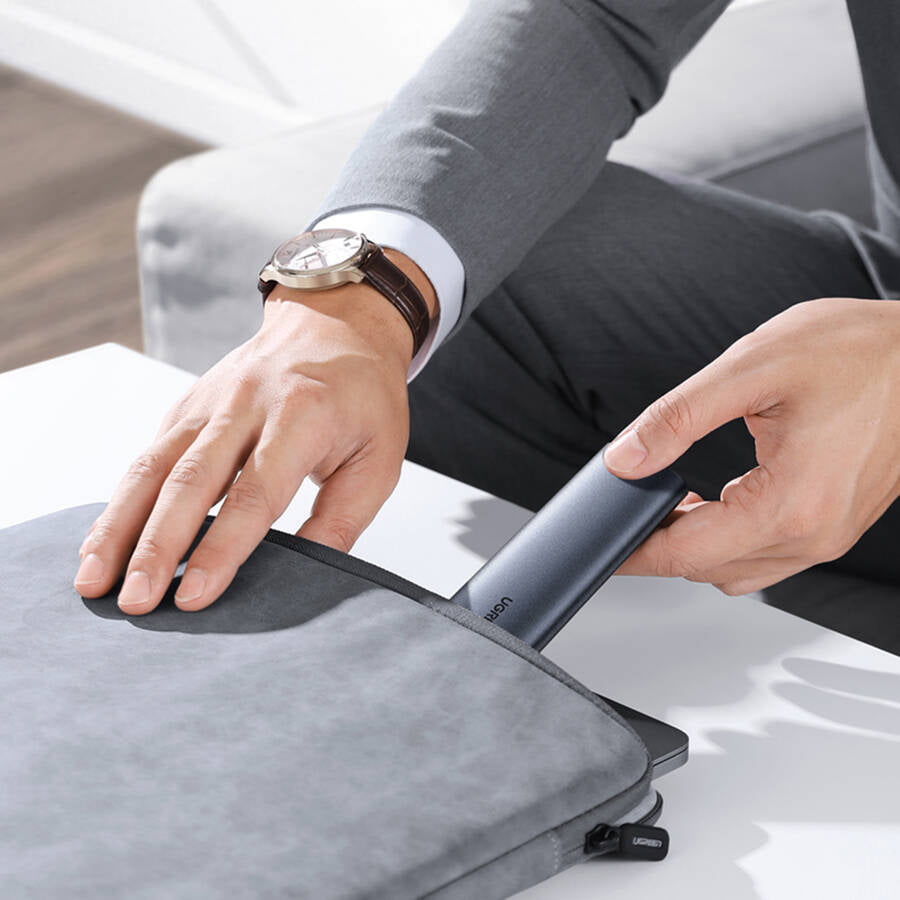 Rack UGREEN CM400 pentru SSD SATA M.2 NGFF, Gri