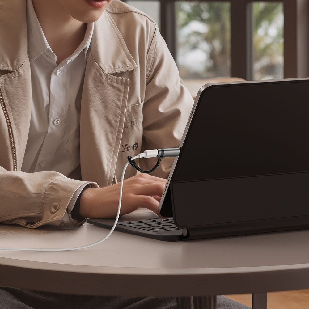 Adaptor Date si Incarcare Lightning - USB-C McDodo OT-0180 Pigeon Display, Negru