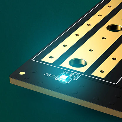 Adaptor Interfata SSD UGREEN CM302 (70504), NVMe M.2 / SATA - PCIe 3.0 X4