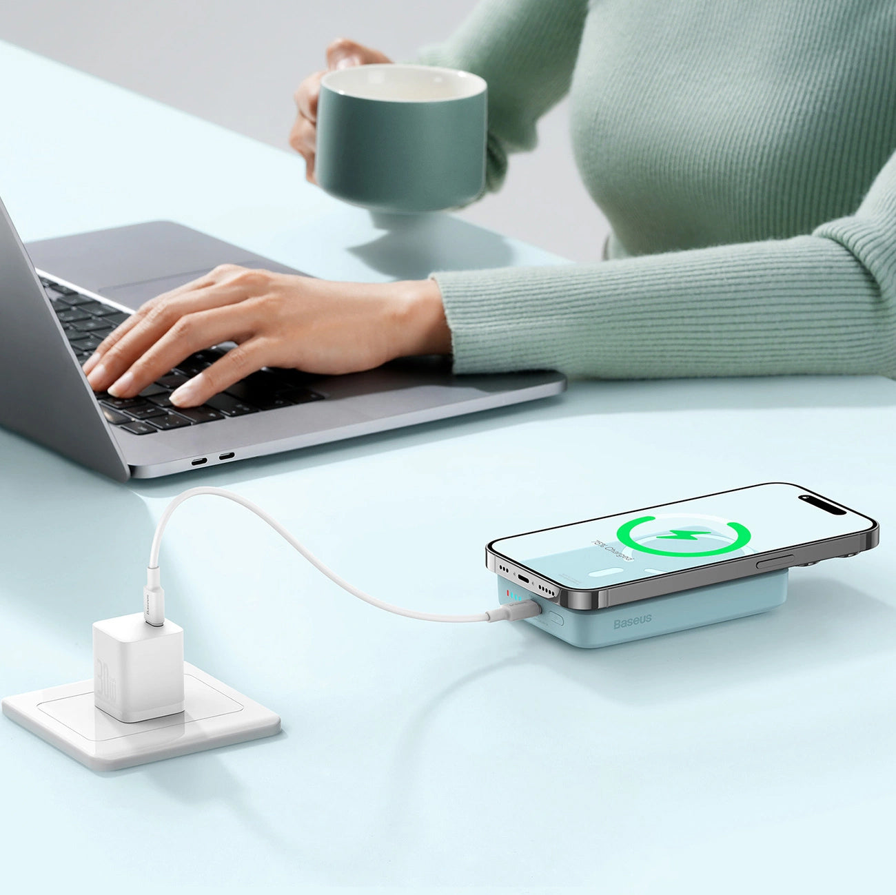 Baterie Externa Wireless Baseus Magnetic Mini, 10000mAh, 30W, PD + FQI, 1 x QI - 1 x USB-C, Albastra PPCX110203