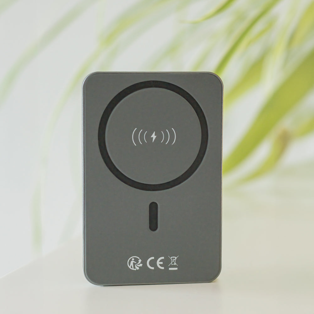 Baterie Externa Wireless Forever MATB-200, 5000mAh, 20W, PD + FQI, 1 x QI - 1 x USB-C, Neagra