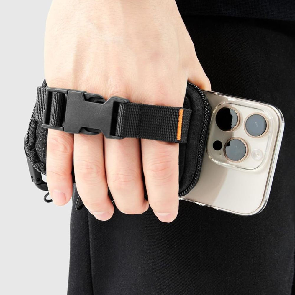 Borseta Universala MagSafe pentru Telefon, Spigen, Snap Zip, Neagra