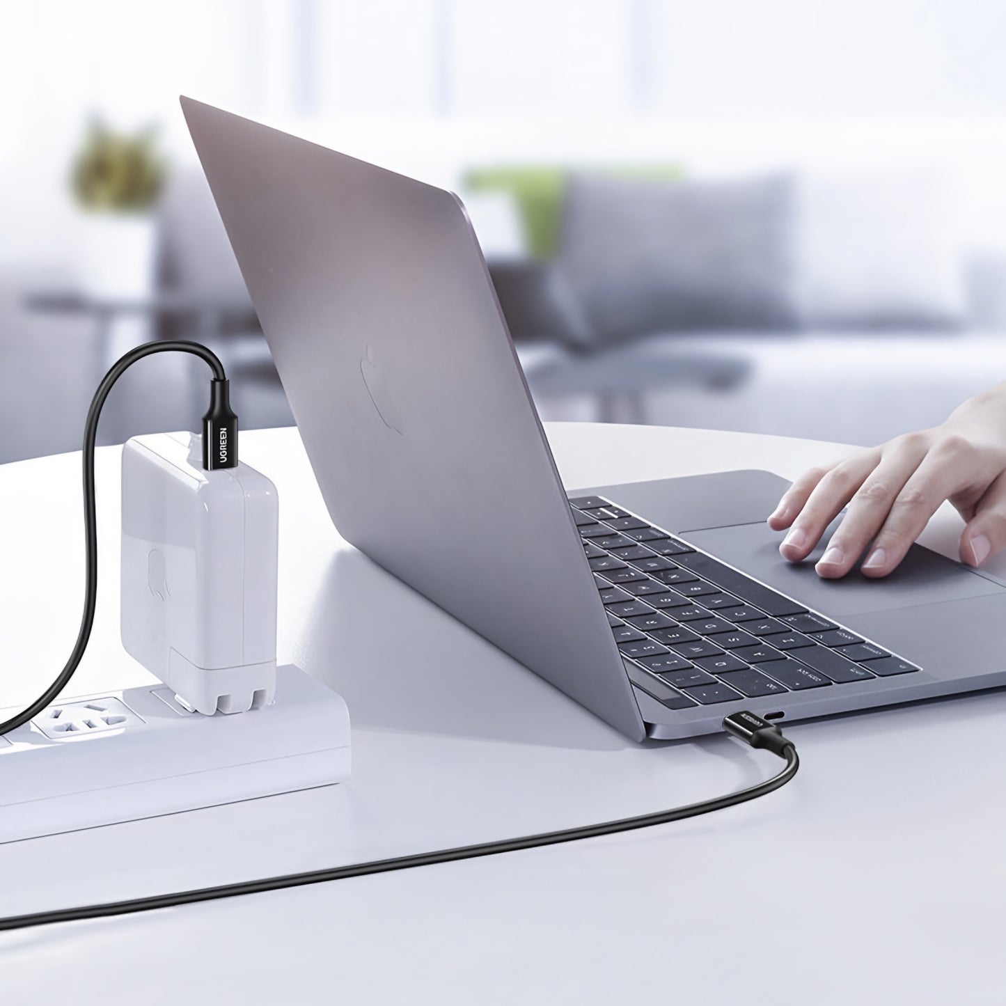 Cablu Date si Incarcare USB-C - USB-C UGREEN US300, 100W, 2m, Alb