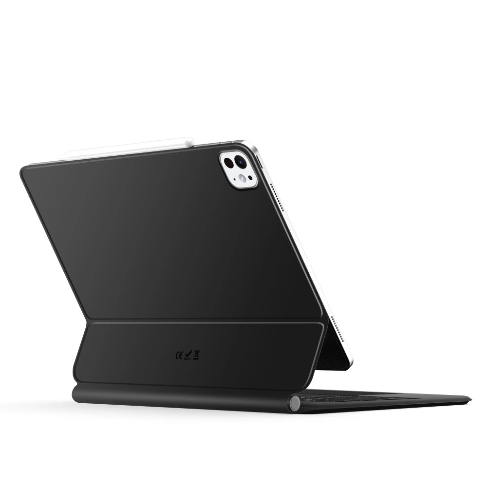 Husa Cu Tastatura pentru Apple iPad Pro 11 (2025) / (2024), Tech-Protect, SmartCase Magnetic, Neagra