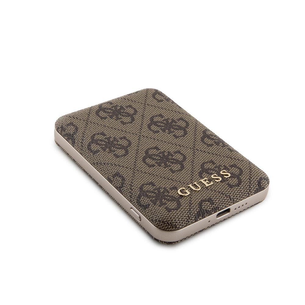 Husa MagSafe pentru Apple iPhone 15, Guess, Powerbank 4G Metal Logo, Maro