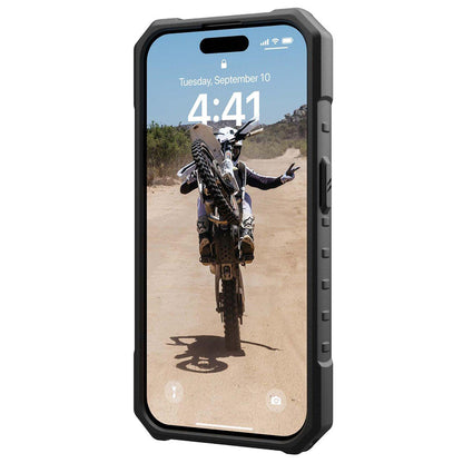 Husa MagSafe pentru Apple iPhone 15 Pro, Urban Armor Gear, Pathfinder, Argintie