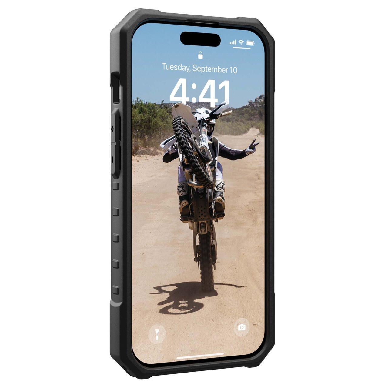 Husa MagSafe pentru Apple iPhone 15 Pro, Urban Armor Gear, Pathfinder, Verde