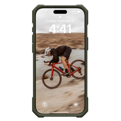 Husa MagSafe pentru Apple iPhone 16 Pro, Urban Armor Gear, Essential Armor, Verde
