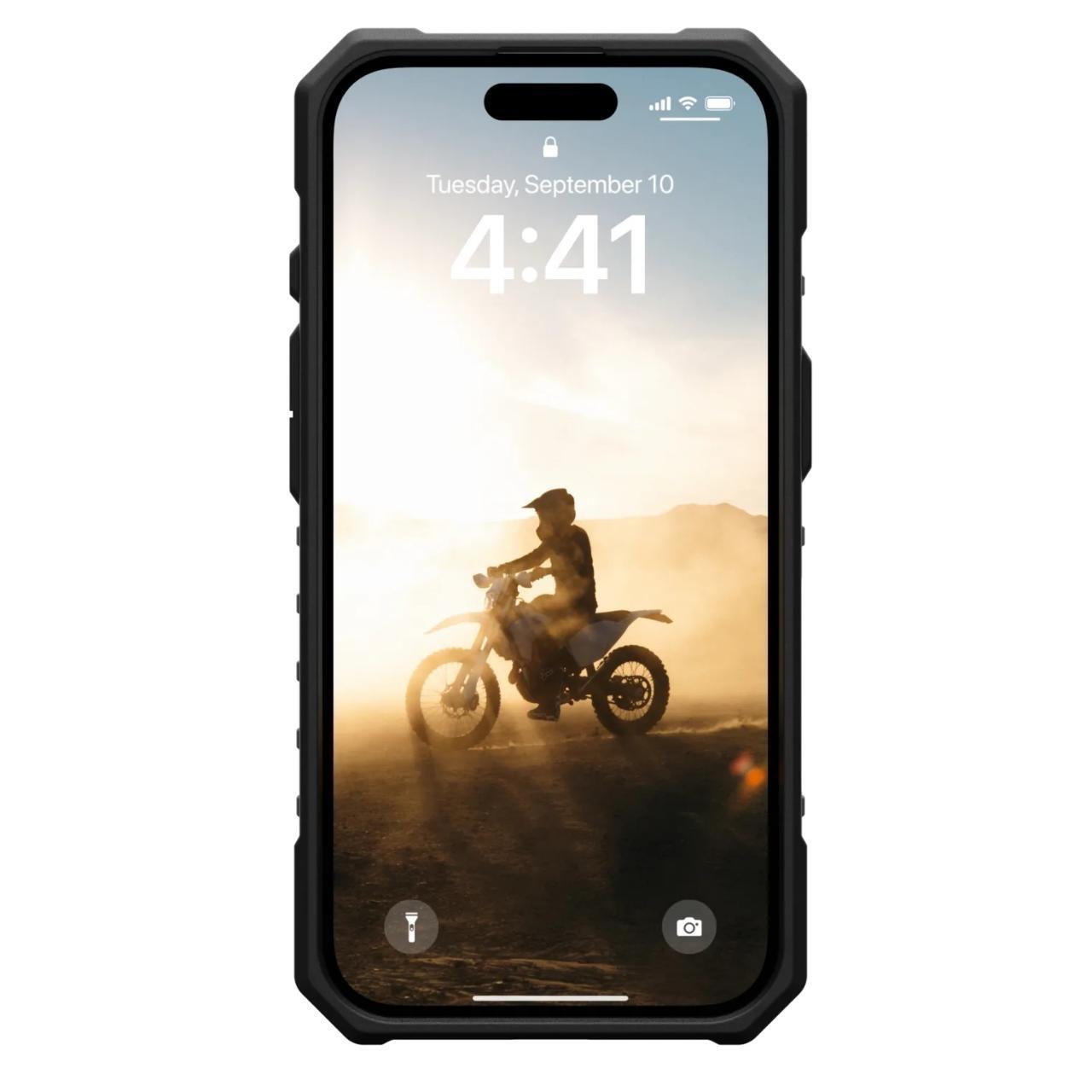 Husa MagSafe pentru Apple iPhone 16 Pro, Urban Armor Gear, Pathfinder, Neagra