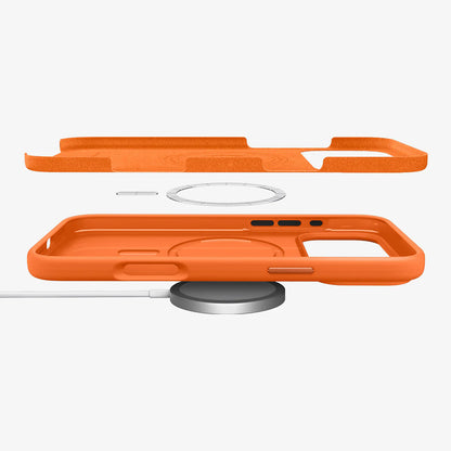 Husa MagSafe pentru Apple iPhone 17 Pro, Spigen, Silicone Fit, Portocalie ACS11379