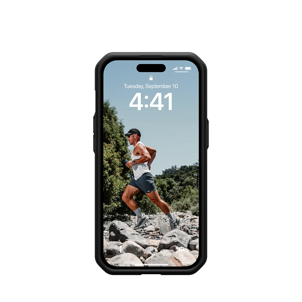 Husa MagSafe pentru Apple iPhone 17 Pro, Urban Armor Gear, Civilian LT, Neagra