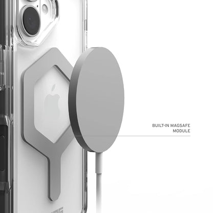 Husa MagSafe pentru Apple iPhone 17, Urban Armor Gear, Plyo, Alba