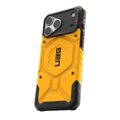 Husa MagSafe pentru Apple iPhone 18 Pro Max / 17 Pro Max, Urban Armor Gear, Pathfinder, Galbena