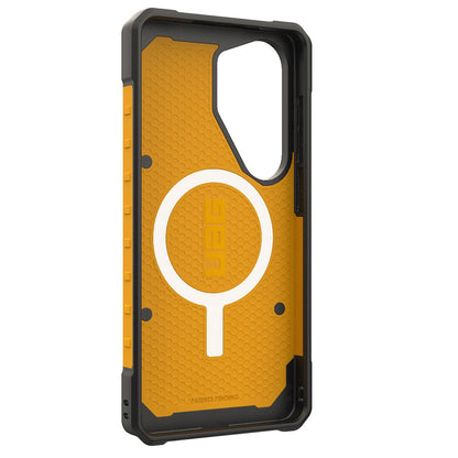 Husa MagSafe pentru Samsung Galaxy S26 Ultra S948, Urban Armor Gear, Pathfinder, Galbena
