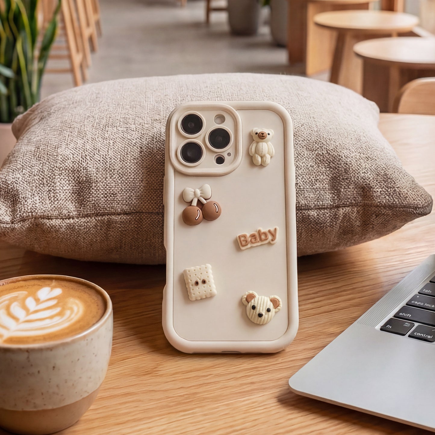 Husa pentru Apple iPhone 15 Pro, OEM, Ultra Trendy 3D Bear, Bej