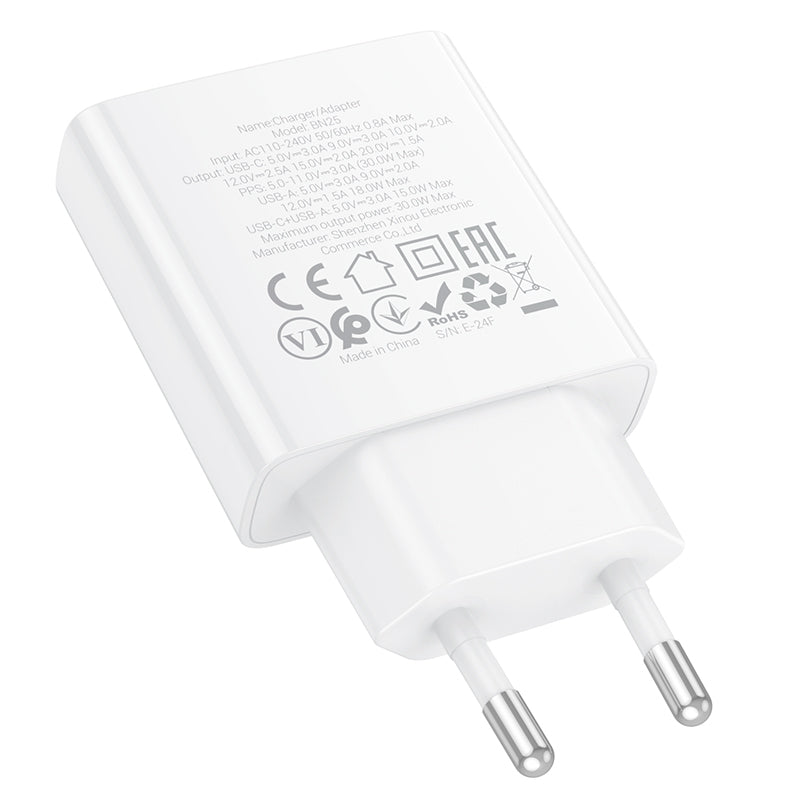 Ładowarka sieciowa Borofone BN25 Wish, 30W, 3A, 1 x USB-A - 1 x USB-C, biała 