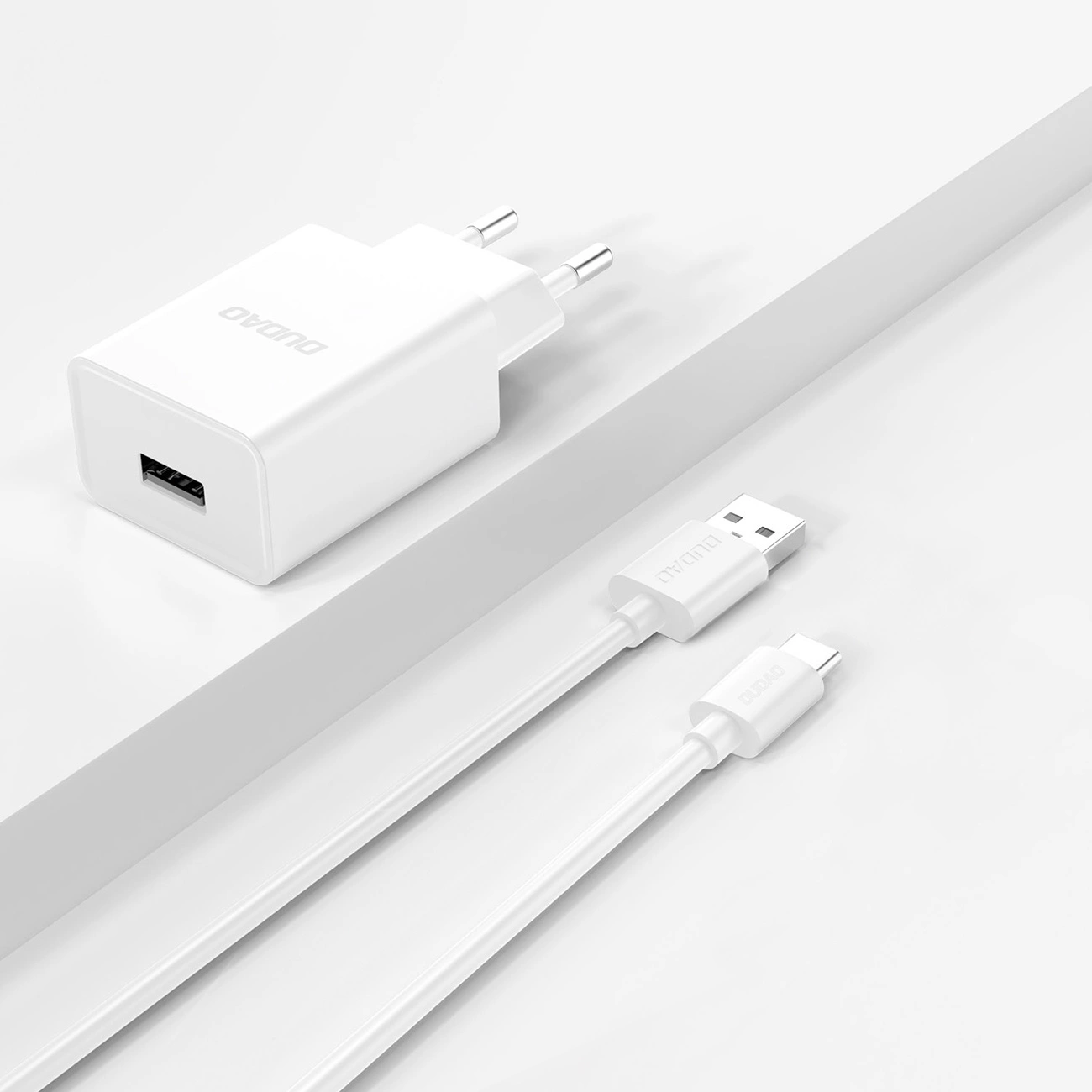 Incarcator Retea Cu Cablu USB-C Dudao A4EU, 10W, 2.1A, 1 x USB-A, Alb