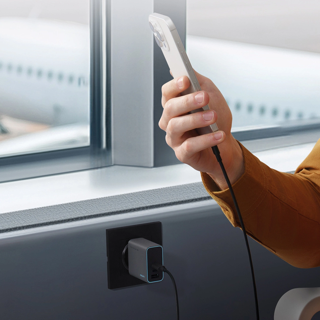 Incarcator Retea Cuktech, 65W, 3A, 1 x USB-A - 2 x USB-C, Gri CUKAD653EUGR