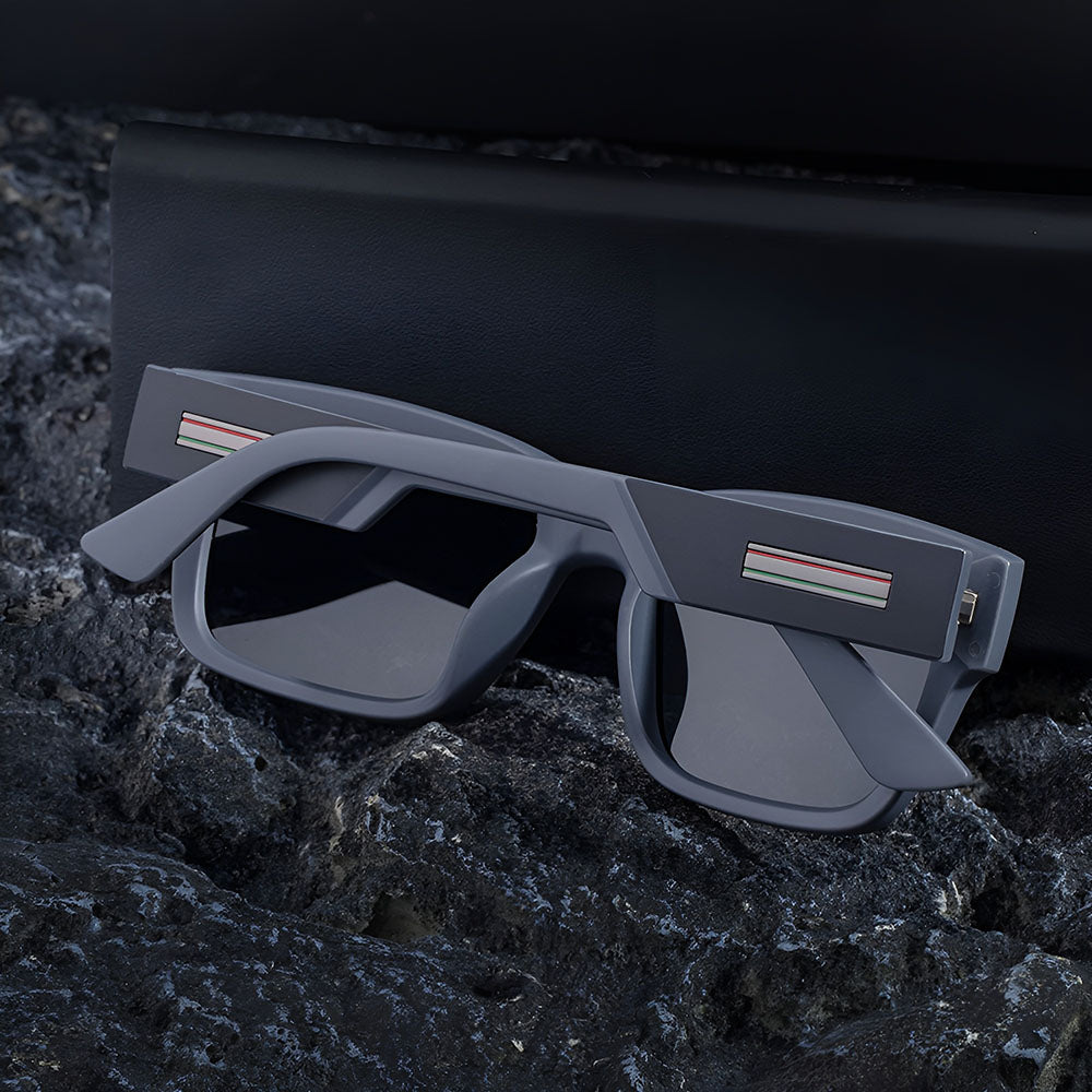 Ochelari De Soare Barbati Techsuit 8491, Polarizati, Protectie UV, Negri Mat Rosii