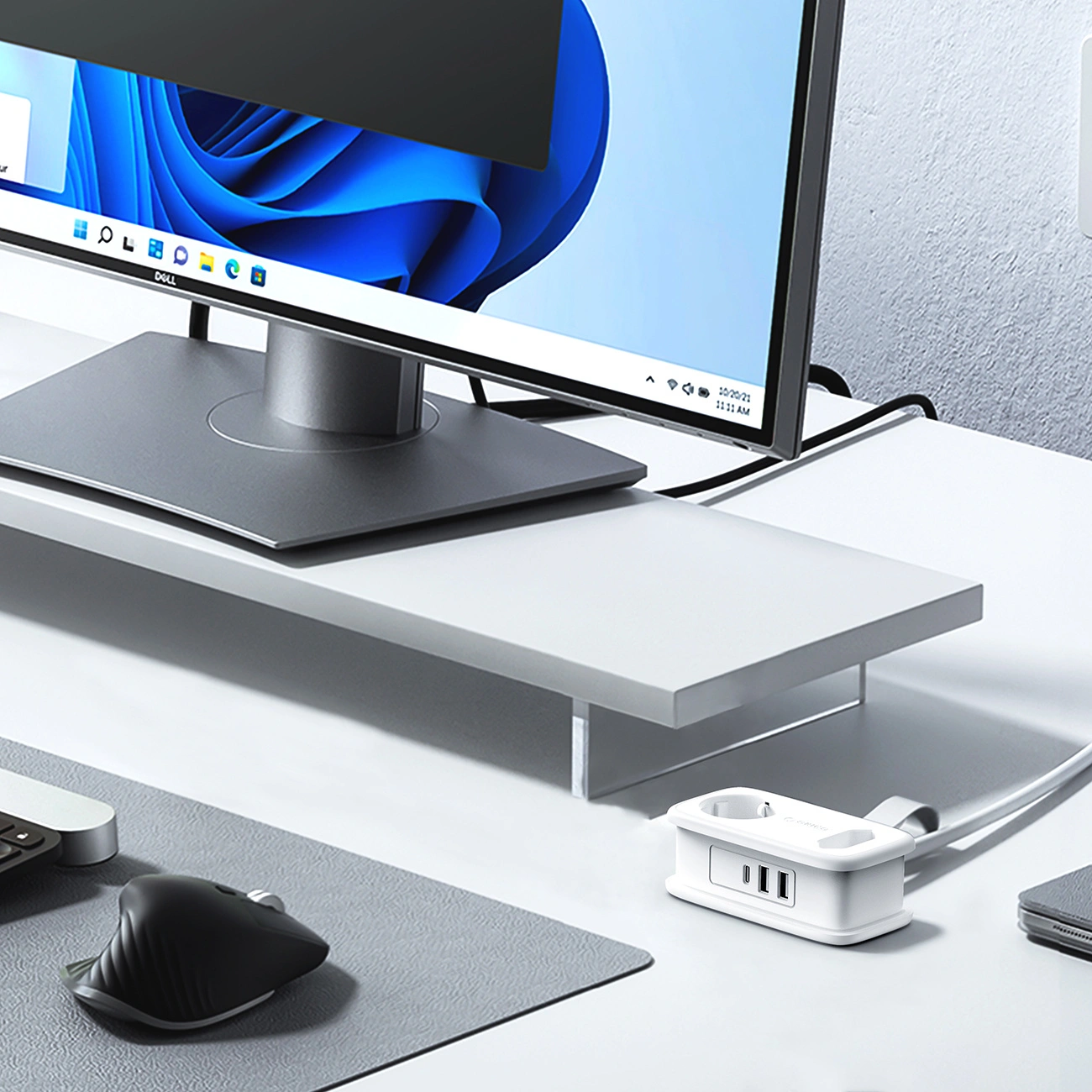Prelungitor Orico APP, 1 x Schuko - 1 x Priza - 2 x USB-A - 1 x USB-C, Alb Gri